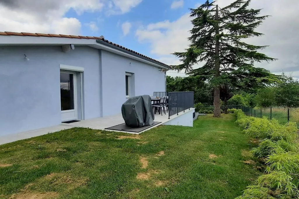 La Maison Bleue Aux Bambous Saint-Amans-du-Pech 0*,  France