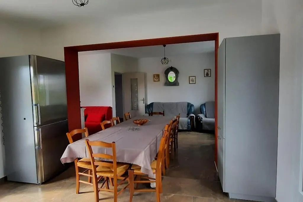 Holiday home La Maison Bleue Aux Bambous Saint-Amans-du-Pech France